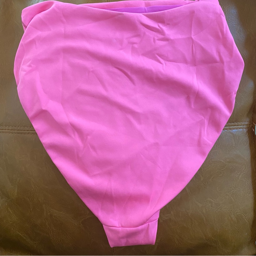 Left On Friday Hi Hi Bikini Bottoms Bright Pink size Medium - Picture 7 of 9